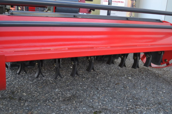 Alpenmäh PMK 1200 Ferngesteuerter Y Schlegelmulcher mit Hybrid Antrieb